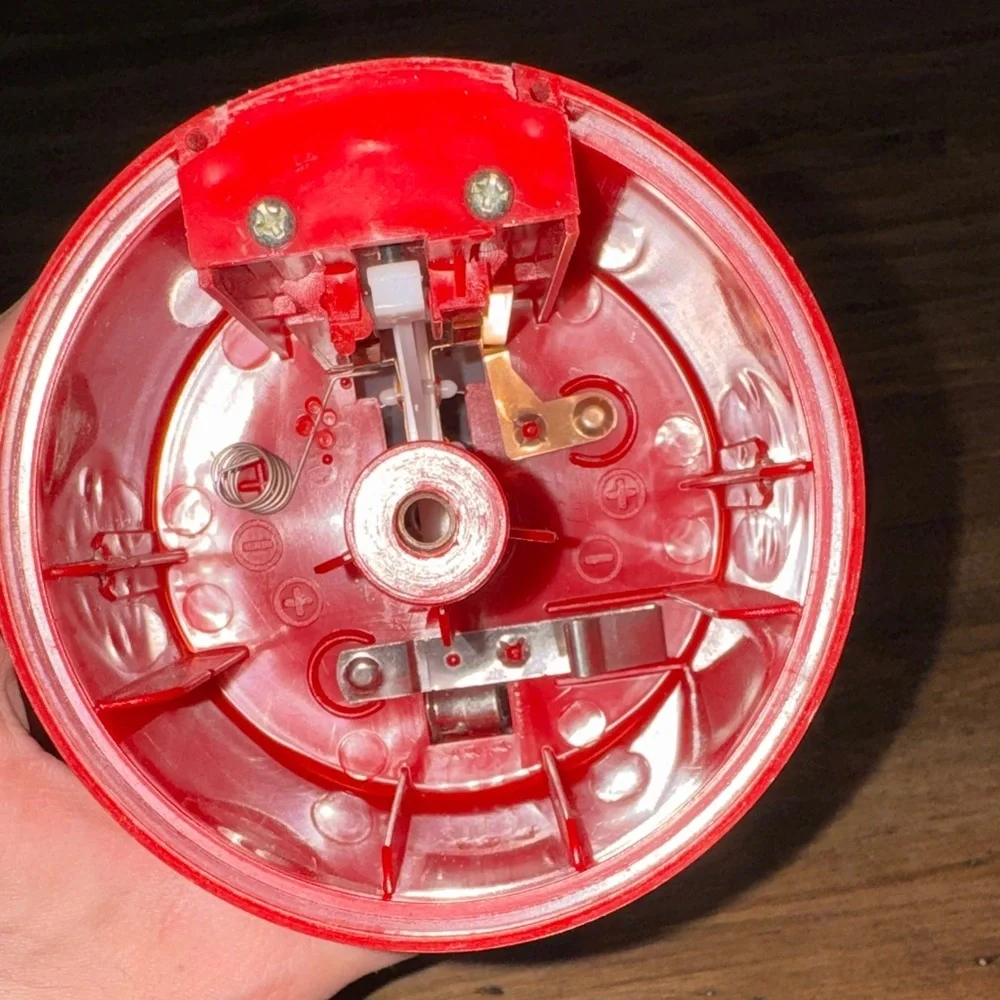 vintage Marlboro Unlimited red nightlight lantern flashlight camp light